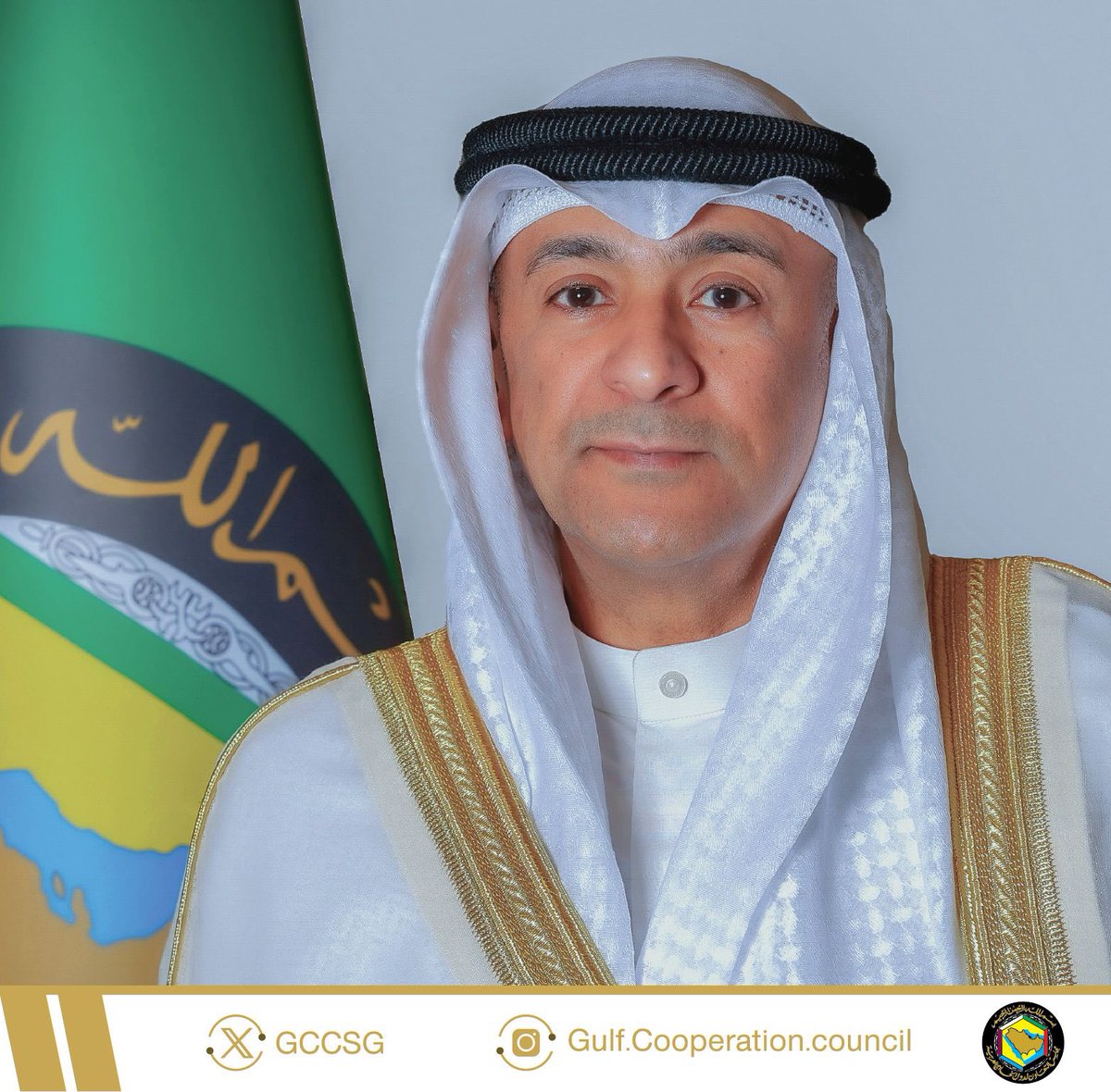 مجلس التعاون (@gccsg) on Twitter photo معالي الأمين العام لمجلس التعاون <a href="/jasemalbudaiwi/">جاسم محمد البديوي</a>: أتقدم بأسمى آيات التهاني لمقام خادم الحرمين الشريفين وولي العهد -حفظهما الله ورعاهما- وللشعب السعودي بمناسبة فوز المملكة العربية السعودية باستضافة بطولة كأس العالم FIFA 2034.
gcc-sg.org/ar/MediaCenter…
#مجلس_التعاون معالي الأمين العام لمجلس التعاون <a href="/jasemalbudaiwi/">جاسم محمد البديوي</a>: أتقدم بأسمى آيات التهاني لمقام خادم الحرمين الشريفين وولي العهد -حفظهما الله ورعاهما- وللشعب السعودي بمناسبة فوز المملكة العربية السعودية باستضافة بطولة كأس العالم FIFA 2034.
gcc-sg.org/ar/MediaCenter…
#مجلس_التعاون