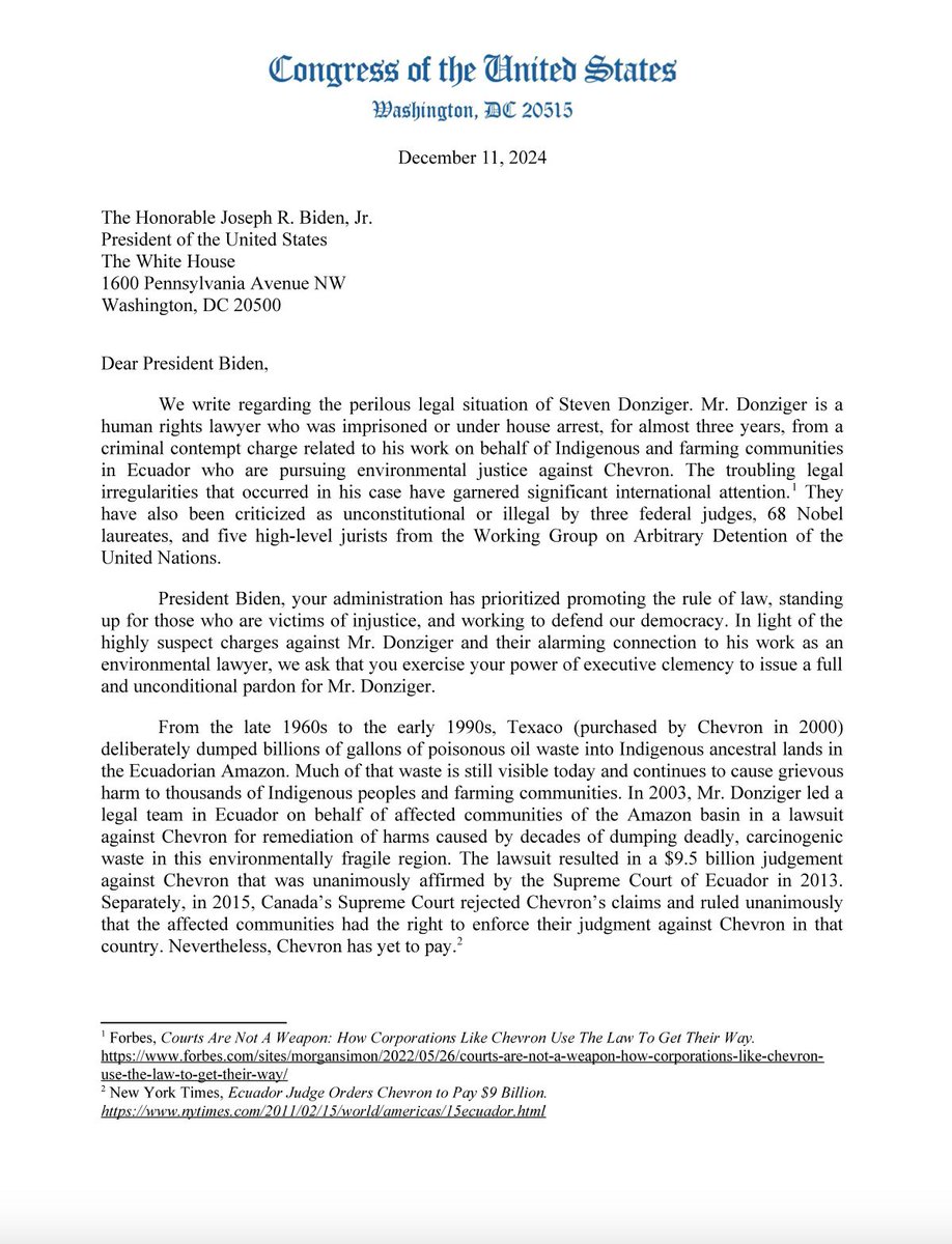 ProgIntl's tweet image. BREAKING 🇺🇸 34 members of Congress — including @BernieSanders, @RashidaTlaib and @IlhanMN — have written to @POTUS demanding a Presidential pardon for @SDonziger, America's first corporate political prisoner.