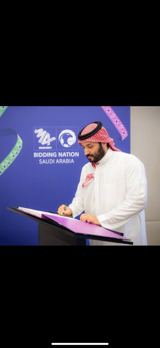 « عط الأحلام فرصه يا معاندها تكون أحلام
    تراك أتعبتها يا سيّدي وأنته تحقّقها »

#كاس_العالم_2034 
 #WelcomeToSaudi34