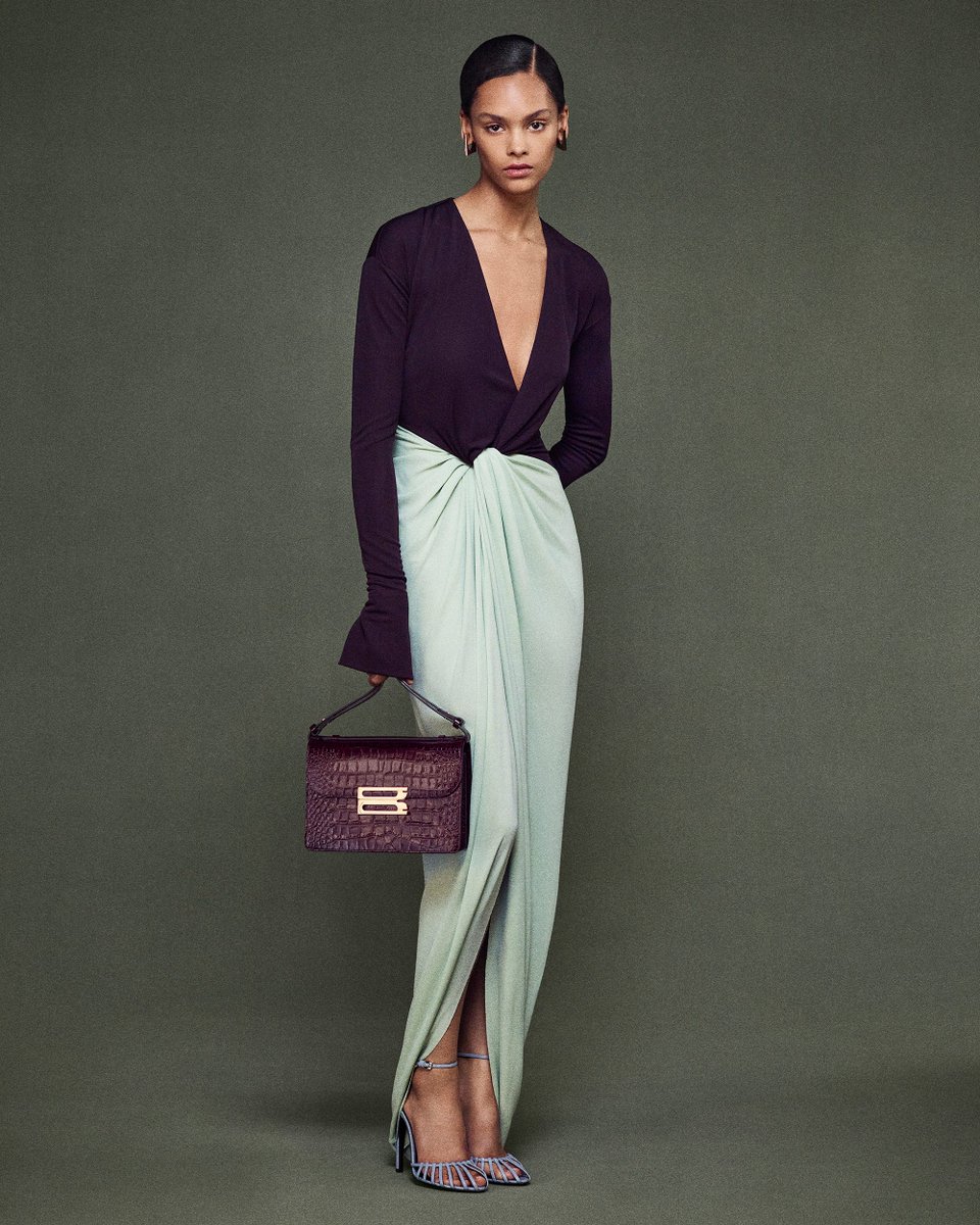 Victoria Beckham tweet media