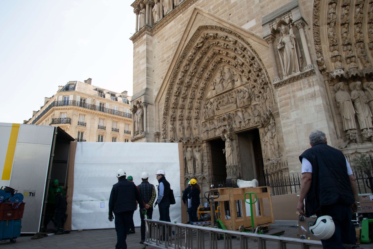 Ttionline's tweet photo. 💛 Reapertura de la Catedral Notre Dame de París: la participación de Tti en el rescate de las obras de arte después del incendio.

https://t.co/JcZBQBOPcK

#NotreDameDeParis https://t.co/gGqwwJAz3j