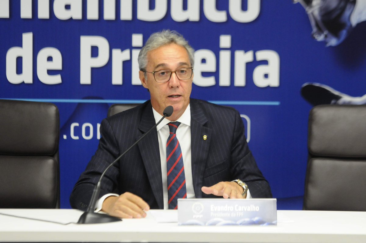 oficialmanualjr's tweet photo. “Série A não é lugar para time sem bandeira, sem história, sem tradição... O que o Mirassol está fazendo na Série A do Campeonato Brasileiro?”

- Evandro Carvalho. Presidente da Federação Pernambucana de Futebol. https://t.co/NhVV3ANH9F