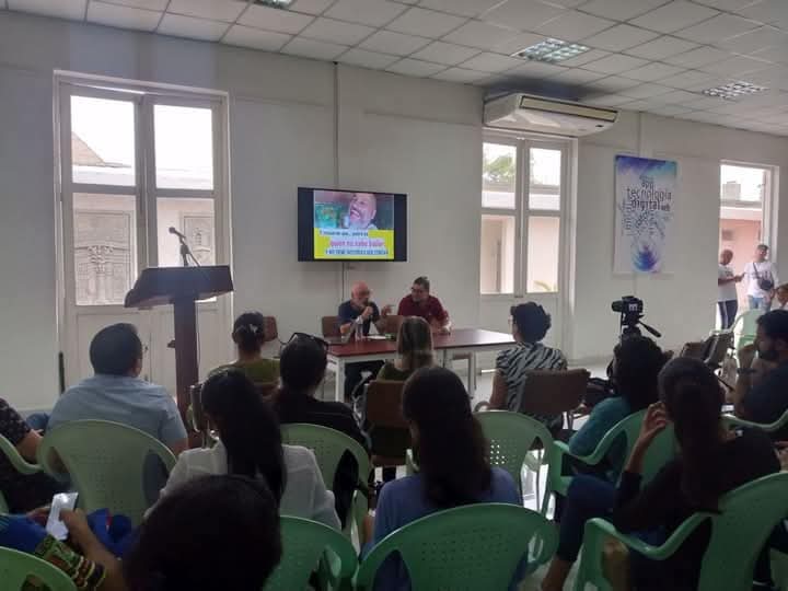 En #PinardelRío se desarrolla el encuentro y Concurso de Jóvenes Radialistas La Vuelta Abajo inició hoy su jornada con Omar Rincón Profesor titular de la Universidad de los Andes, Colombia. #Cuba