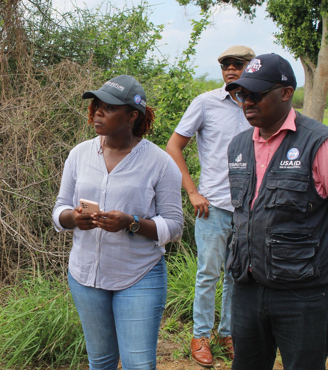 TaitaTaveta006's tweet photo. Just wrapped up yet another site visit in Sagalla Ward to check on the progress of the Talio Borehole rehabilitation project, funded by @USAIDKenya-#STAWI! 💧 This project will benefit 2,700 people with a new water tank, solar power, and extended pipeline. #WaterForAll https://t.co/c15J9WWxis