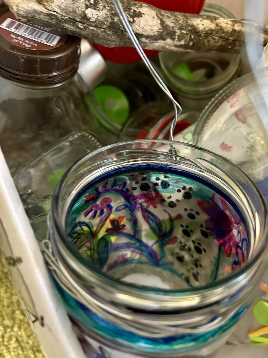 BeanJourno's tweet photo. Still thinking of gift ideas for loved ones this Christmas? #WoodhouseCommunityCentre @Oblongleeds are providing plenty of opportunities for you to get crafty this festive period. Check out their upcoming Winter Crafts Bazaar fundraising event on Monday 16th of December! #🎄 https://t.co/l6vIReNx2r
