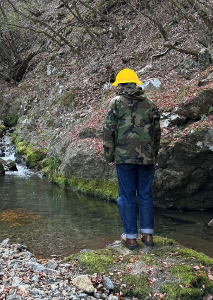 LII00604165's tweet image. お久しぶりです

最近縁あってECWCS gen1のデッドストックセットを購入しました🤤
古品でも良いかなと考えていたのですが、やっぱりデッドストックですね。

フリースはgen3と悩みましたが、gen1の所謂ベアージャケットです。
毛玉が出来るわモコモコして動き難いわと大変ですが大切にします。

#ecwcs