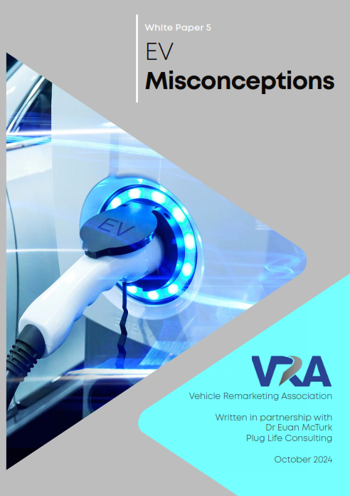 VRAUK's tweet photo. Do #EV batteries really degrade too quickly? @106euan explains for our latest #whitepaper https://t.co/OdPuoH8HK2 #VRA #VehicleRemarketing #MotorIndustry #Automotive #EVs #EVBattery https://t.co/X7LozPaEkk
