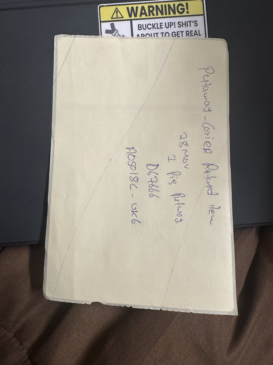 harshvir9985's tweet photo. Ordered shoes from @AJIOLife for my friend’s birthday, but it turned into a nightmare. Delivery was delayed, they sent the wrong shoes AND the wrong size. To top it off, the original pair is now out of stock! Ruined the surprise and left me clueless. Filing a formal complaint. https://t.co/IOnUH6KUK4