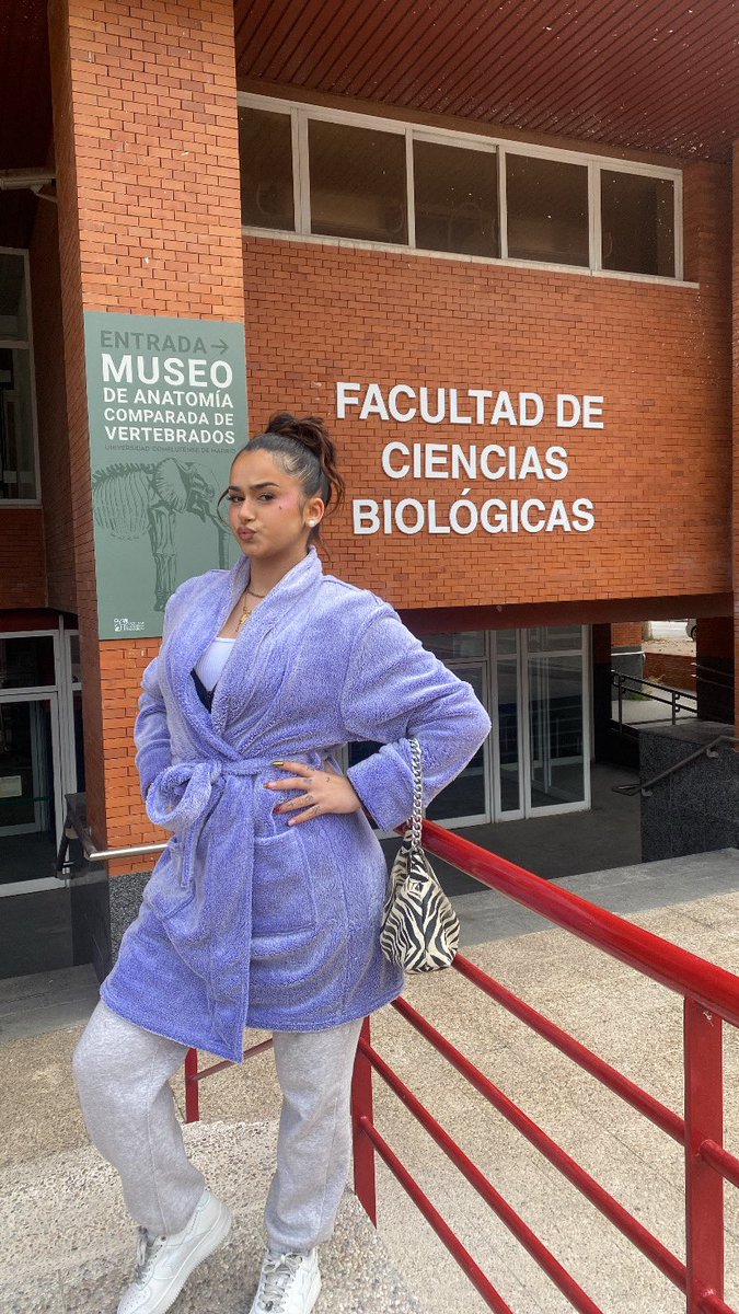 MISS_L0RNA ® 🩸 (@l00rna) on Twitter photo 