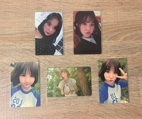 IggyDeesee's tweet photo. haul for 2day hehehehe nakauwi na rin si LOL Eunha aaaaaaaaaaaaaaaa

thank you po to @yhhsells for these pcs!! super safe ng packaging and also very accommodating si seller!!

#YHHfeedbacks https://t.co/gbUdokXFgY