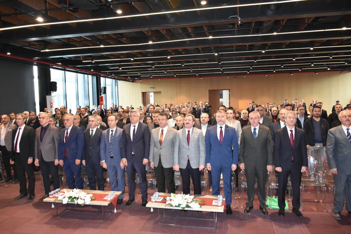 samsunmem's tweet photo. ✨ Samsun Mesleki ve Teknik Eğitimin Geliştirilmesi Çalıştayı

📌Müdürlüğümüzce düzenlenen çalıştayla sektör iş birliği ve stratejik planlamalarla mesleki eğitimin güçlendirilmesi hedefleniyor.

🔗 https://t.co/7mHww6RpXD https://t.co/ao6hV0g6XU