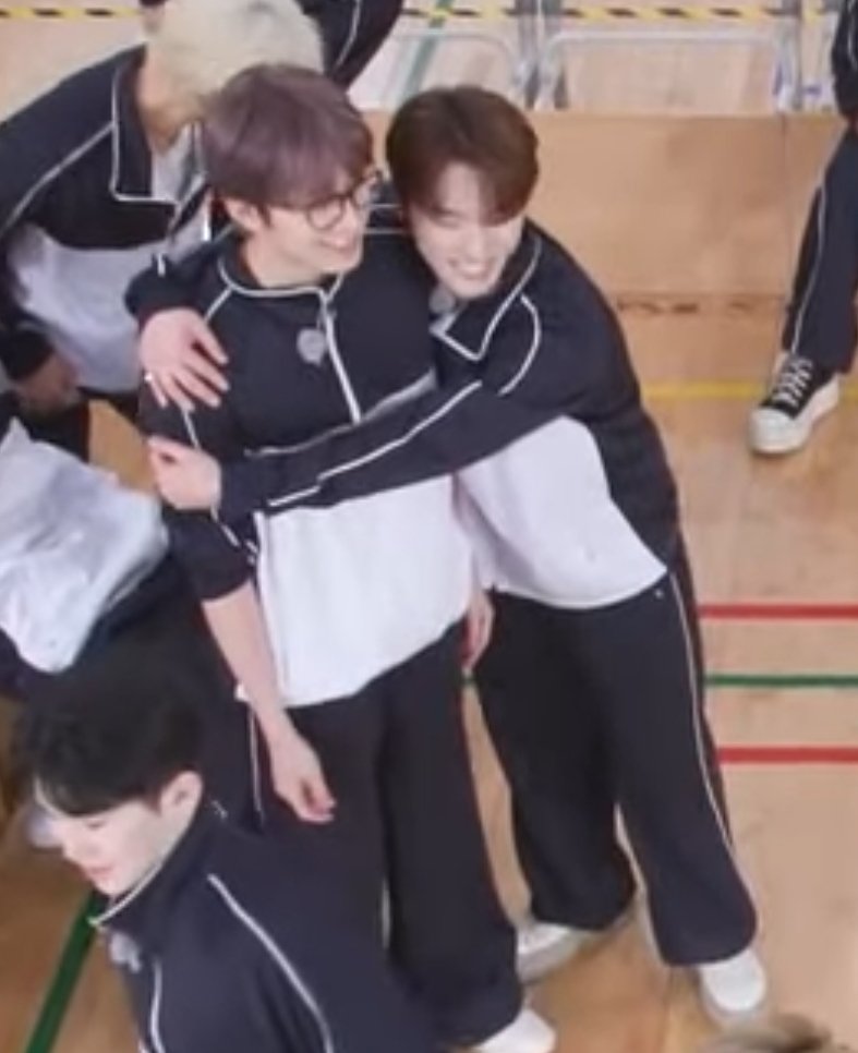 #원찬

얘들아. 얘들아!!!!!!!!!!!!!