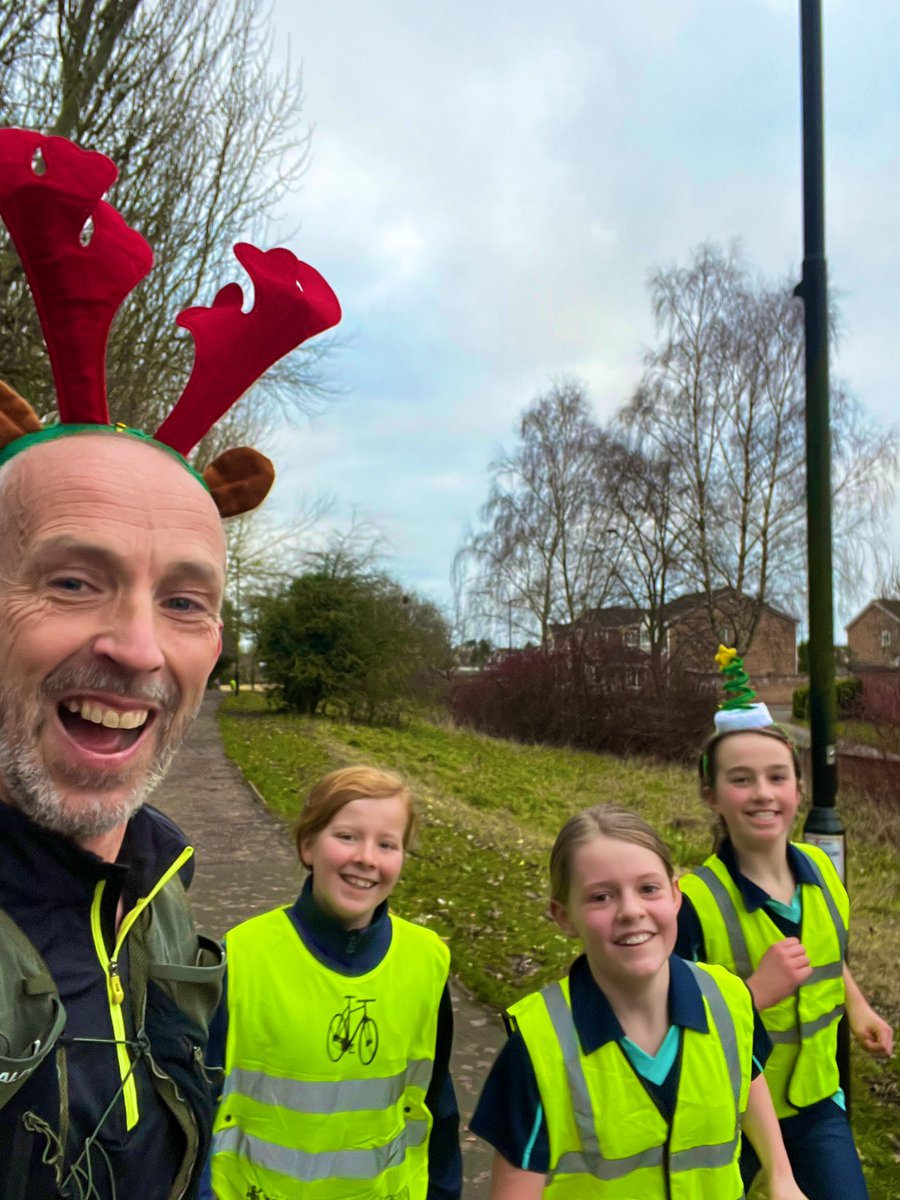 Great to see so many children and parents join us for our first ‘Santa Run’.