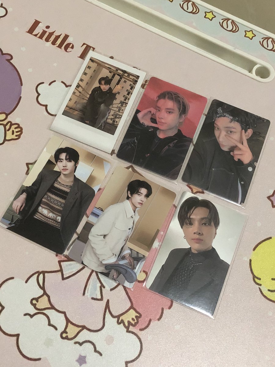 jakexsimf0402's tweet photo. 200฿ (6 ใบ) ไม่มีตำหนิ ส่งฟรีค่า #ตลาดนัดENHYPEN https://t.co/l9Av7N6Iyf