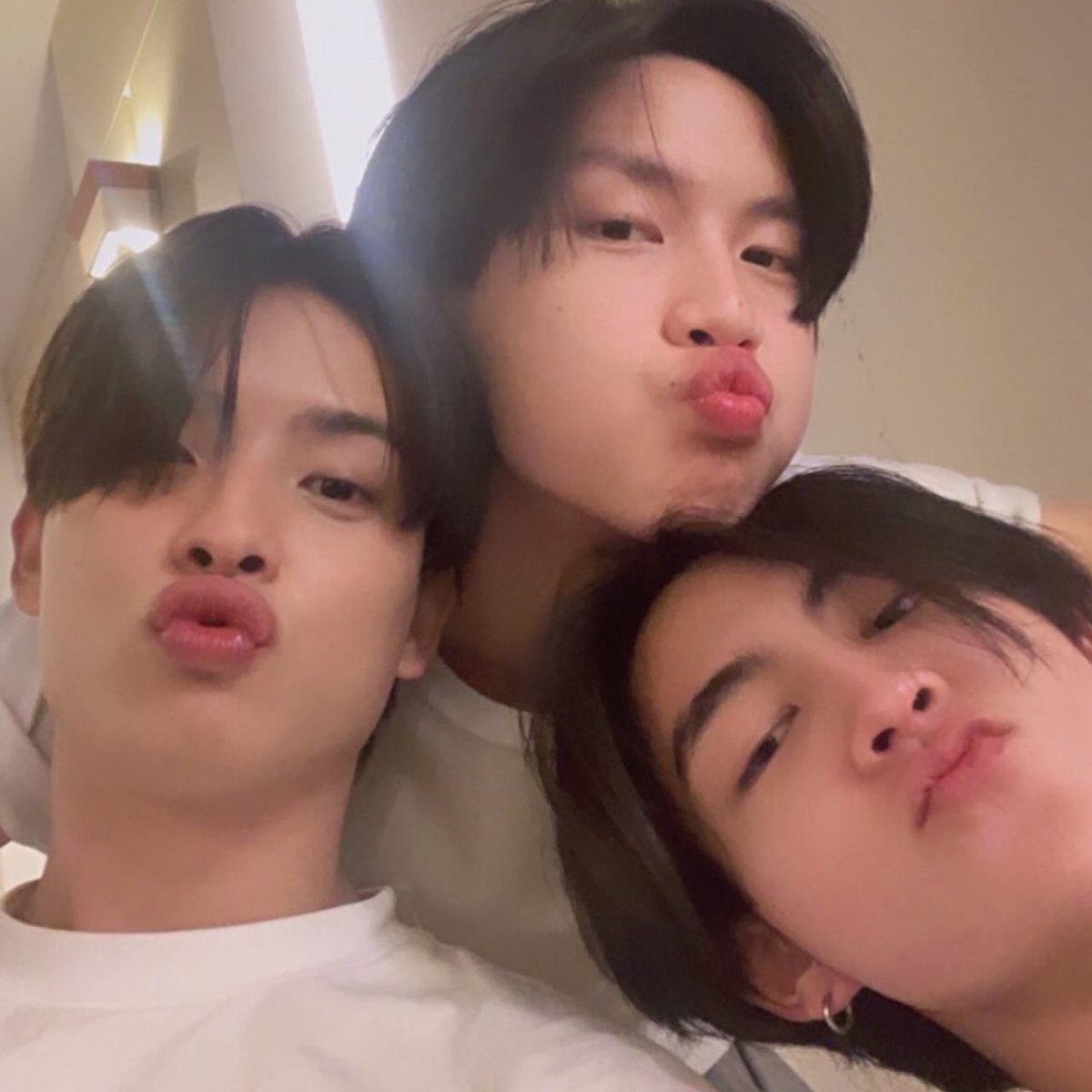 เฟิ้ด tweet media