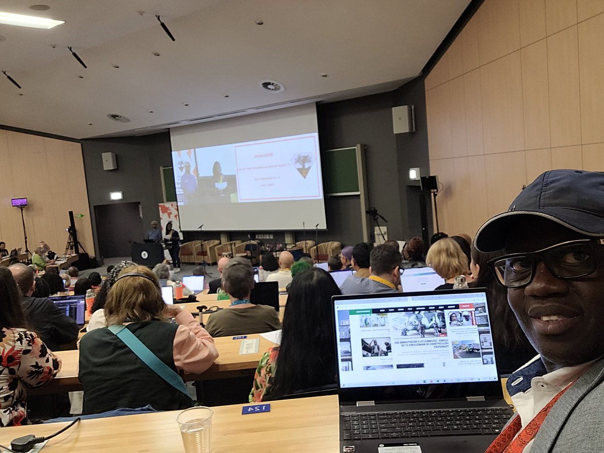 madiagnediallo's tweet photo. Le conseil scientifique aux gouvernements ne marche que si la connaissance est reconnue BIEN PUBLIC. Je suis à l'ouverture de la Conférence mondiale sur l'accès libre aux connaissances :#Diamond_Open_Access Cape Town, sur invitation de #UKinSA Thanks to #British_High_Commision_SA https://t.co/S3WSwBVaZQ