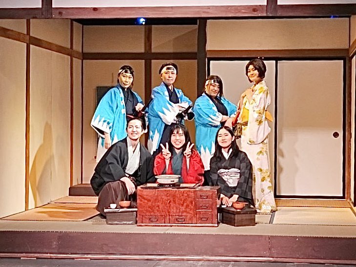 ishiic_clap's tweet photo. 改めまして、浅葱ヒューマン第4回目公演「龍馬暗殺異聞&amp;朝露」終演いたしました！
ご来場いただいた皆様、応援してくださった皆様、誠にありがとうございました！
色々と、本当に色々とありましたが、こんな素晴らしい舞台で、温かいお客様の前で、素敵な仲間達と共に演じられ、とても幸せでした☺️✨ https://t.co/BnA8bauKoA