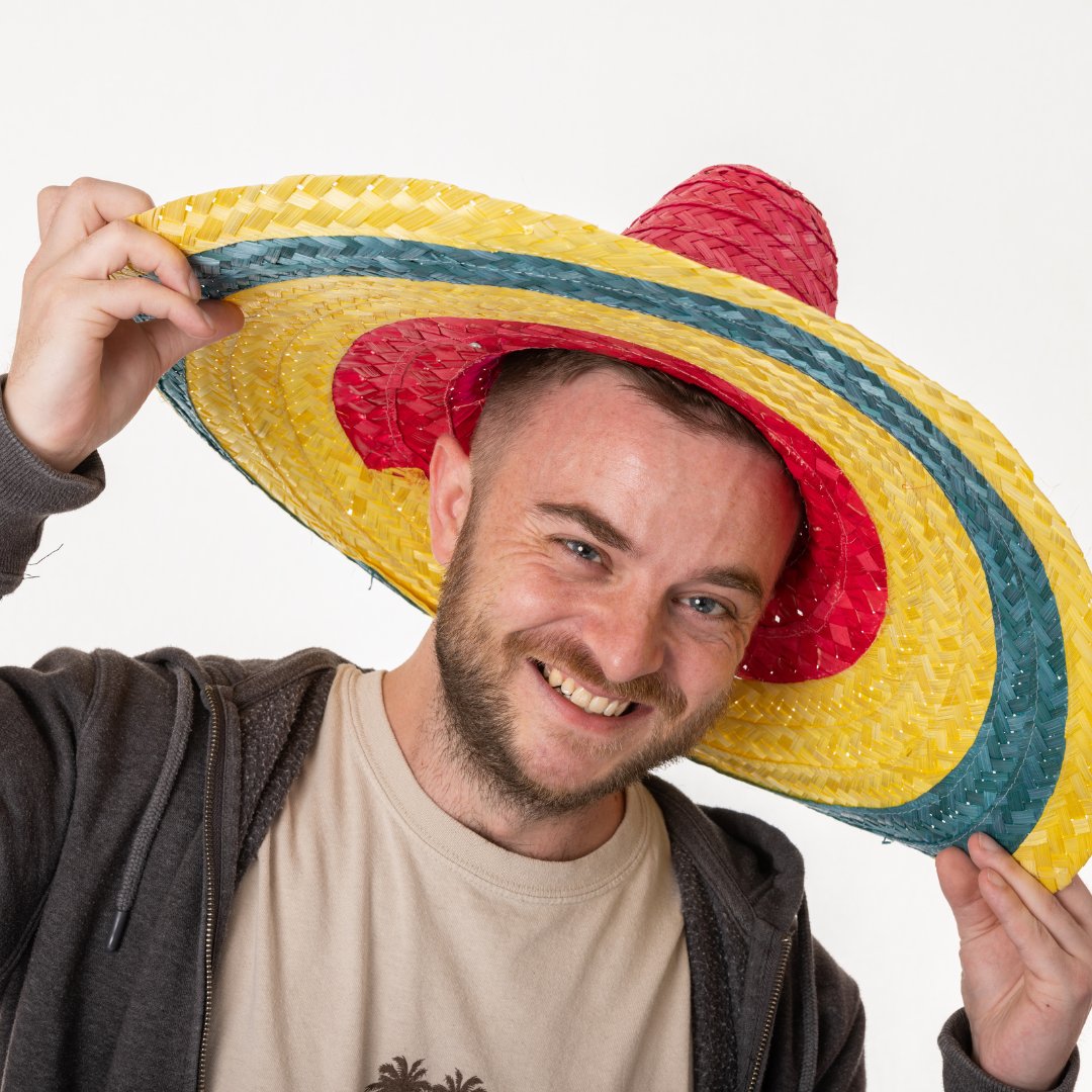 LaserRedWeb's tweet image. Liam has been crowned our November client service champion 🏆

Congratulations to this month’s runners-up, Alex and Danny

Our team’s ability to stay ahead of the click for our clients always makes us proud

#CustomerService #TeamExcellence #ClientFirst #AheadOfTheClick #LaserRed