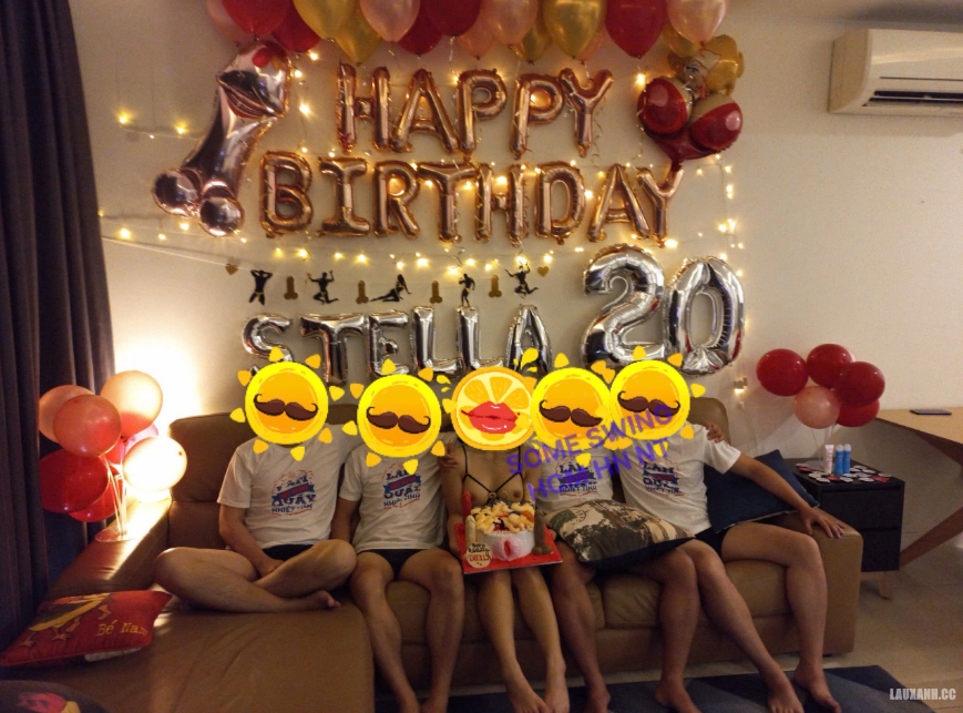 SomeXcuckold's tweet photo. Nhóm Some Swing Gangbang " thiendia" 2 
HAPPY BIRTHDAY TO STELLA "2" 
Một buổi sinh nhật thật hoành cho Stella, để tuổi 20 của em thật đặc biệt và thật đáng nhớ . Một tối sinh nhật tràn ngập tinh trùng
Tele sưu tầm : https://t.co/6cB43BuR1g
 #thiendia #some #gangbang