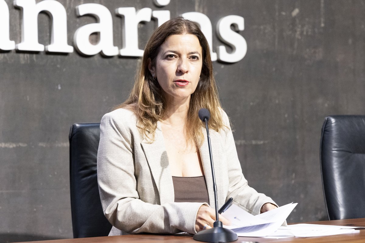 TurismoGobCan's tweet photo. 📢 Presentamos las conclusiones del Mercado Local de Trabajo (MLT) en Tenerife.

El estudio que pone de relieve la existencia de una alta demanda de puestos intermedios en sectores como el turismo, la salud o la administración. https://t.co/ikYPDRGWHB