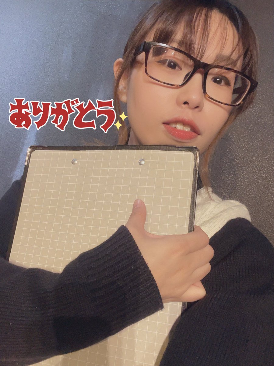 #長ネネ 
全公演無事に終了しました🙏
たくさんのお客様にご来場いただいて、本当に嬉しかったです😭

生徒指導の中島恭子として生徒とバチバチやっていましたがどうでしたか？
楽しんでいただけましたでしょうか？

感想待ってます！これからエゴサします！笑

本当にありがとうございました🙏✨