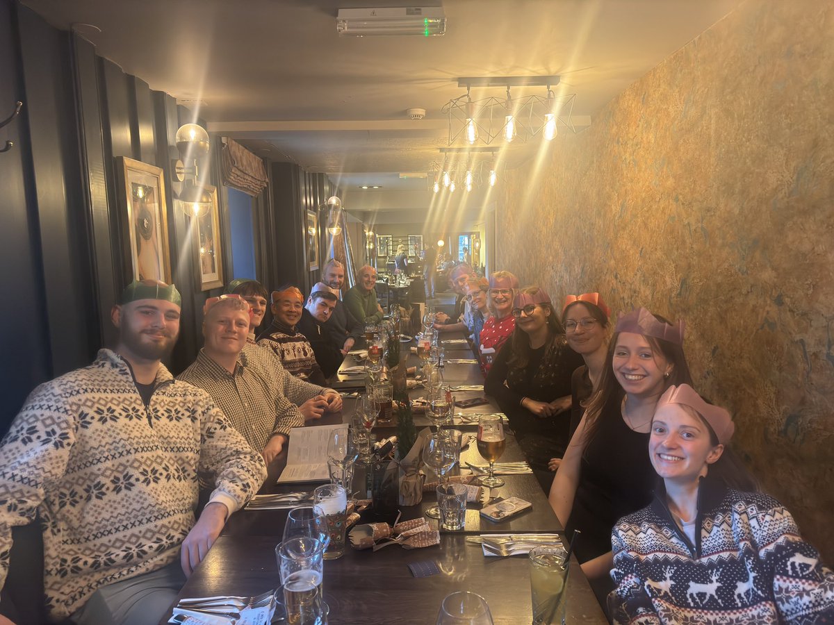 BristolPlatelet's tweet image. Merry Christmas from the Bristol Platelet Group! 🎄🎅🎄
