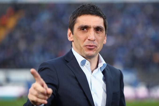 Athletic Bilbao ve Real Sociedad takımları eski Millî futbolcumuz Tayfun Korkut'un oğlu Efe Korkut'u transfer listesine eklediler. U19 Milli takımımızda da oynayan Efe Korkut İspanya doğumlu