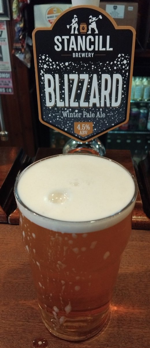 A beer to savour ...
Stancill Blizzard 4,5% ~ a pale with light spiciness, and has as they say, a tangerine sweetness. A quenching finish causes me to have another. Hops: First Gold, Brewers Gold, Mandarina Bavaria.
Support #Cask #pub 
#BeerIsBest 
Smithfield 
Meadow Road 
Derby