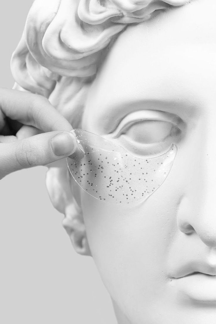 SkintRichard's tweet photo. Eye patches are a quick and effective way to care for the delicate skin around the eyes. They hydrate, reduce puffiness, and give your gaze a refreshed, radiant look. https://t.co/q7cpViHYXr