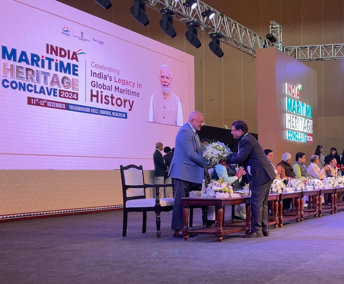MediaRN_ANI's tweet image. #Gateway2IndoPacific

During the #Inaugural session of 1st Indian Maritime Heritage Conclave #IMHC @Admiral_DKJoshi in his opening address, highlighted the #Historical #Maritime legacy of A&amp;amp;N Islands dating back several millennia, which was the key driver for not only the spread