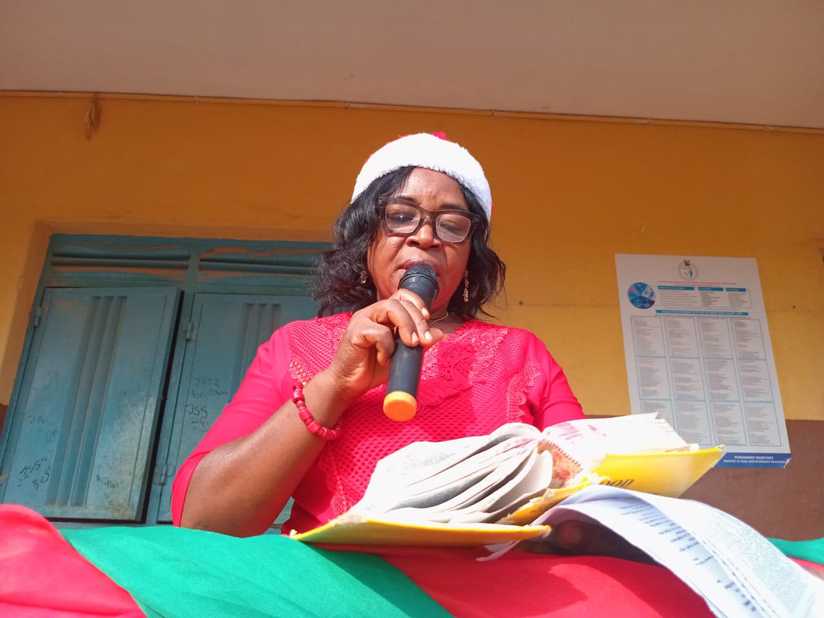 LSGedudistrict1's tweet photo. Ajasa Odualabe Community Junior High School Christmas Carol today 10/12/2024. Merry Christmas in advance. https://t.co/YQP6GSudPF