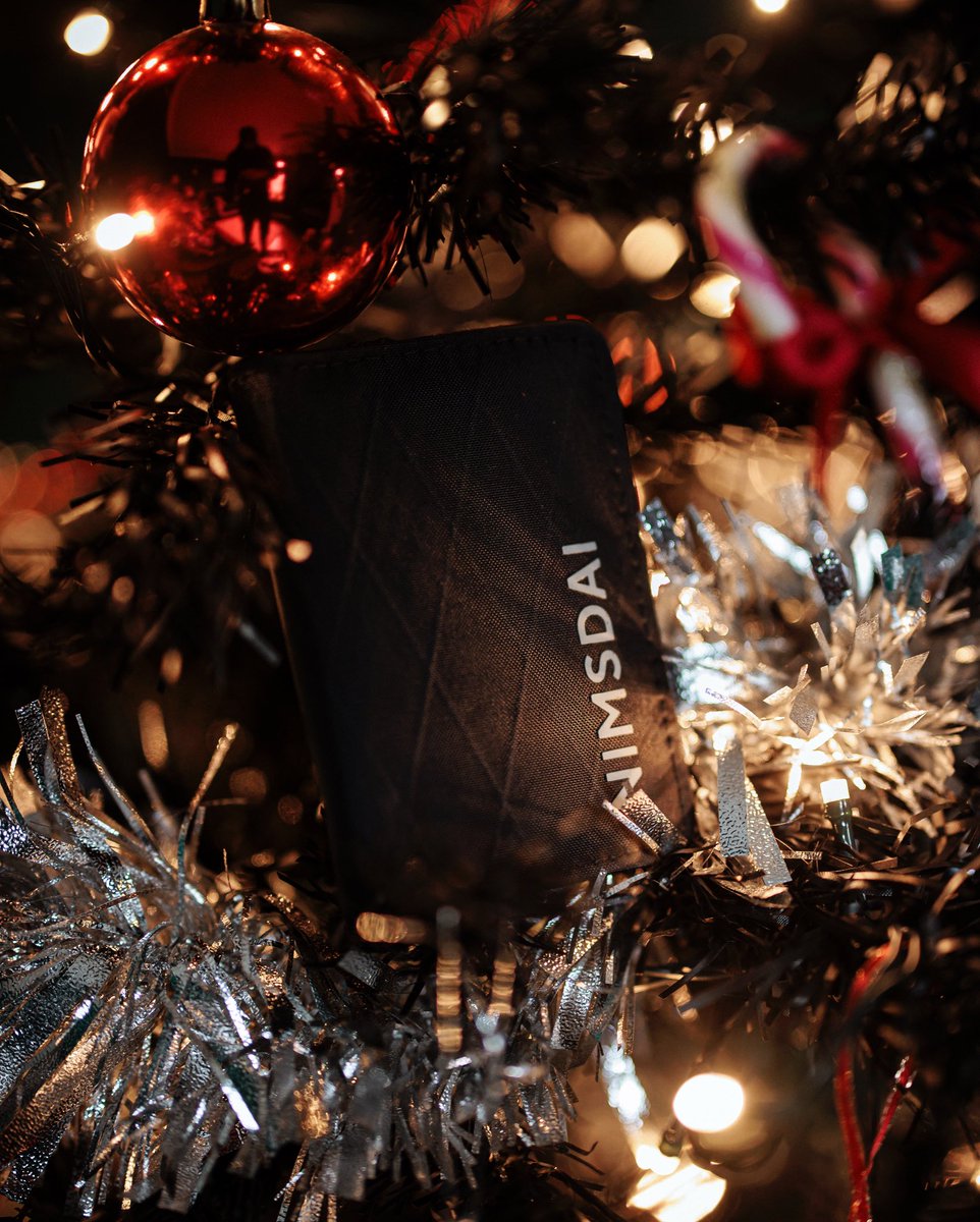 nimsdaistore's tweet photo. Shop our #accessorie range this Christmas and give that loved on the perfect Christmas gift 

🎄 Find the Perfect Christmas Gifts 🎁 🎒 Gift Guides: Under £50, £100, £250 & £500+  🛒 Shop Nimsdai Store This Christmas – Link in bio

#NimsdaiStore #ChristmasGiftGuide #AdventureGear #OutdoorEssentials #ExpedReady #BigMountains #NothingIsImpossible #GiftAdventure #Nimsdai