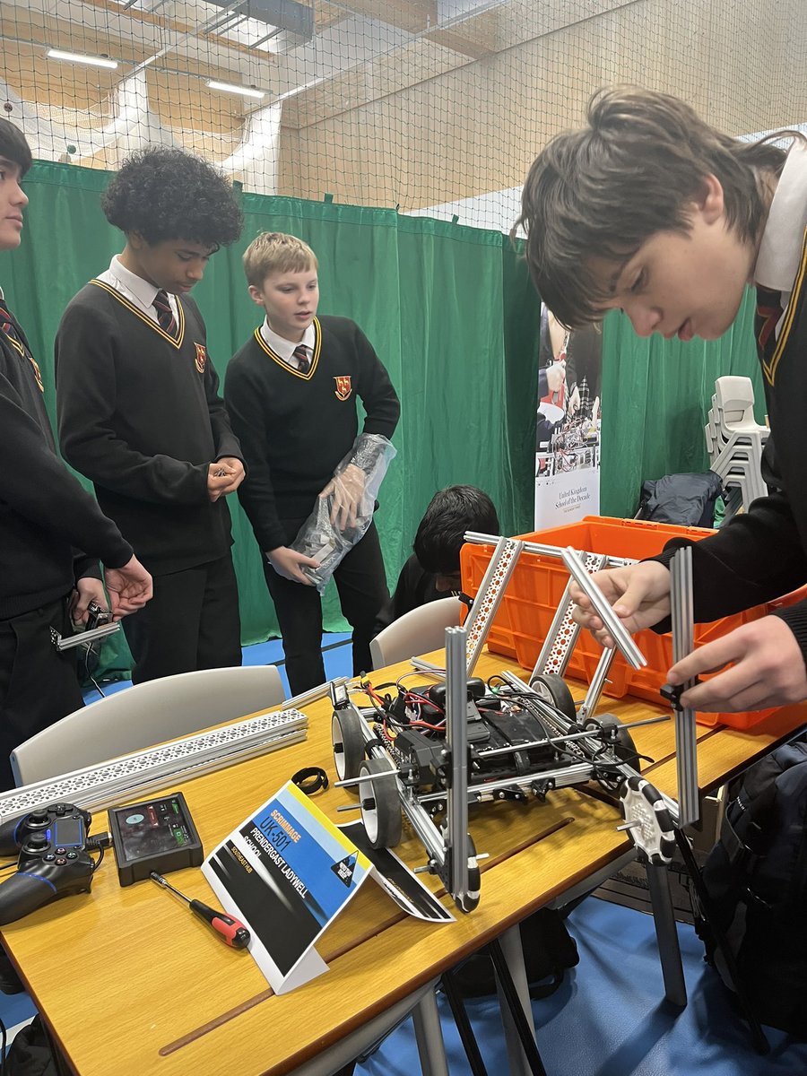 Computing_PLS's tweet image. Our Prendergast Ladywell Robotics team had an amazing time at HASU! From exploring the game field to developing their CAD and engineering portfolio skills, they embraced every challenge! Thank you @FTC_UK for an inspiring day! #MoreThanRobots @Prendergast_PLS