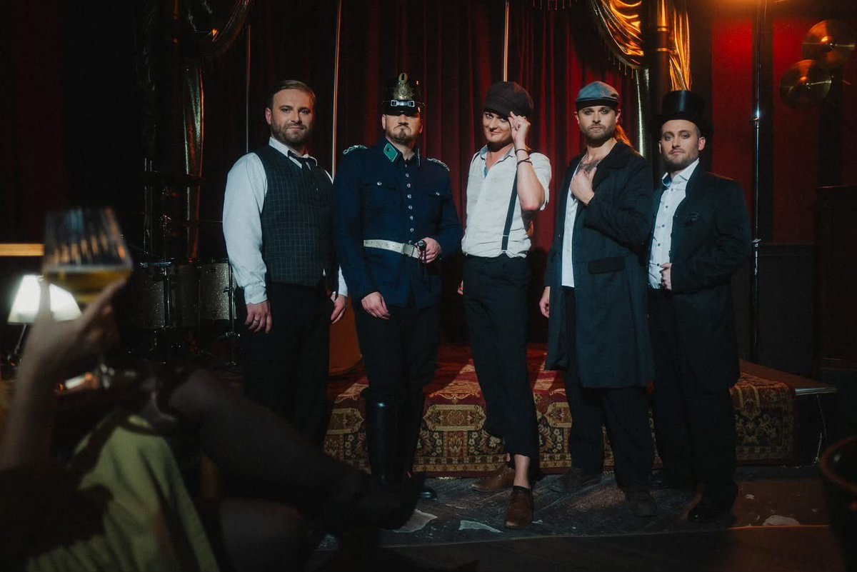 It’s time to give this beast of a storyboard a complete rewatch! 
￼
youtu.be/hpmpzL3yAeA?si…

Enjoy ‚MY MONSTER‘ 
￼
#kissindynamite #bringbackstadiumrock #backwithabang #mymonster