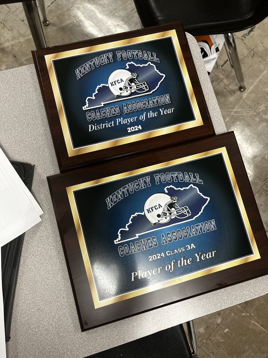 8gocrazzyy's tweet photo. Thanks to everybody who voted for me! 3A player of the year and 3A district player of the year https://t.co/kfdnShVr9O