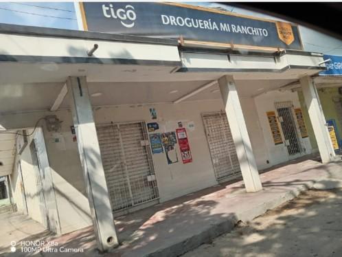 AdresCol's tweet photo. #ADRESInforma 🔔
Un local de bordados, una droguería de barrio y casas familiares —algunas sin nomenclatura— encontraron auditores de #ADRES en direcciones en las que debían funcionar diez #IPS que radicaron cuentas por $25.000 millones.

Les contamos detalles 🔎👇 https://t.co/TwcGcbrHML