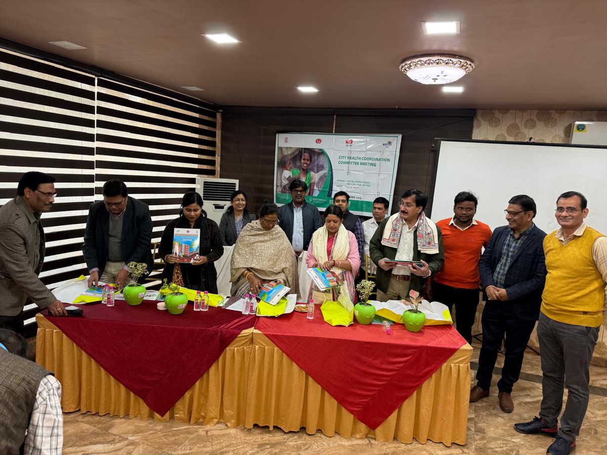 DhsPatna84249's tweet photo. The Patna City Coordination Committee meeting was held today, chaired by the Chief Surgeon of Patna. The meeting was attended by several dignitaries, including the Honorable  caninet Minister and former Deputy Chief Minister of Bihar, Mrs. Renu Devi. 
@SHSBihar @PSIIndia @WHO https://t.co/ulglFA7pS0