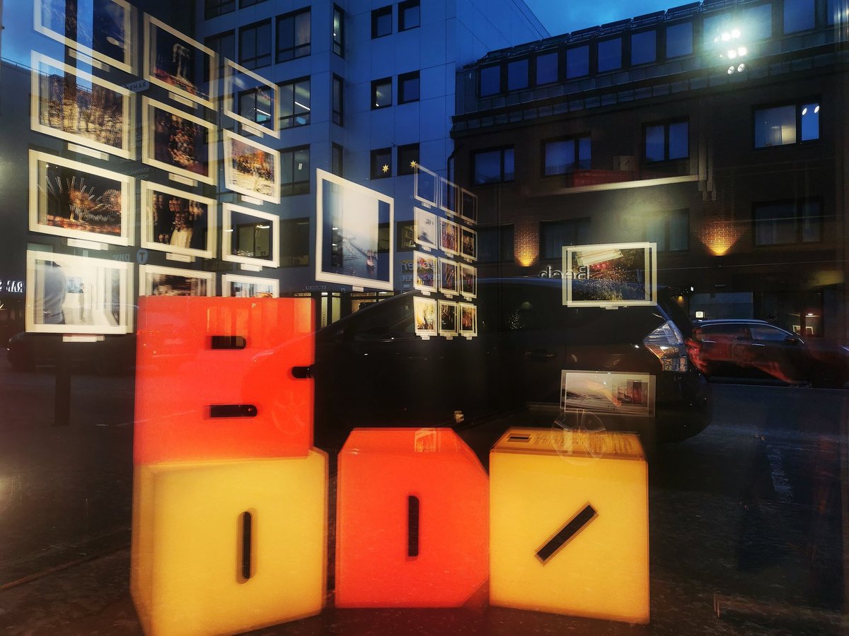 Har du sett vår utstilling 'Dette var Bodø2024' i Sjøgata 20A? Den står til 19. desember ☺️ Velkommen! kulturkalender.bodo2024.no/Event/7612993?… #Bodø