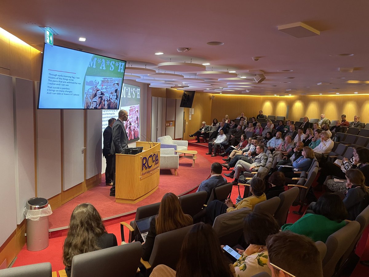 Dr Mahindra Chincholkar <a href="/mc_paindoc/">mahindra chincholkar</a> takes questions from our delegates following his insightful talk on ‘Suicidality and Pain’ #FPMAnnualMeeting
