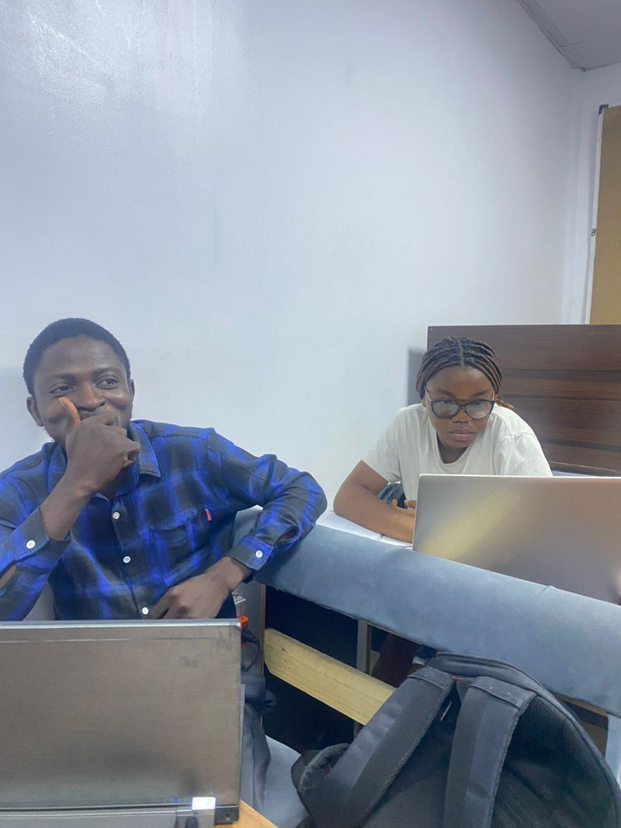 cyclobold's tweet image. Think Tech, Think Cyclobold!
.
.
.
.
#classroomexperience #techinnovation #techschoolinlagos #funlearning #plug