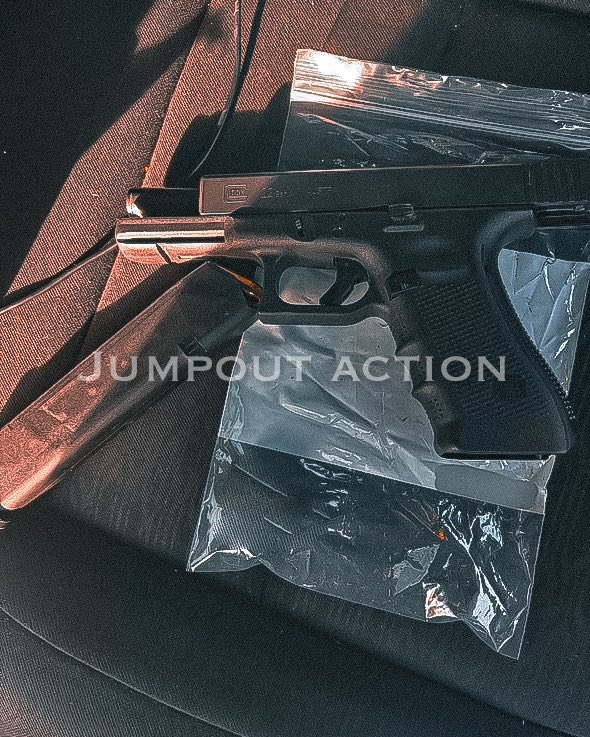 Jumpout Action tweet media