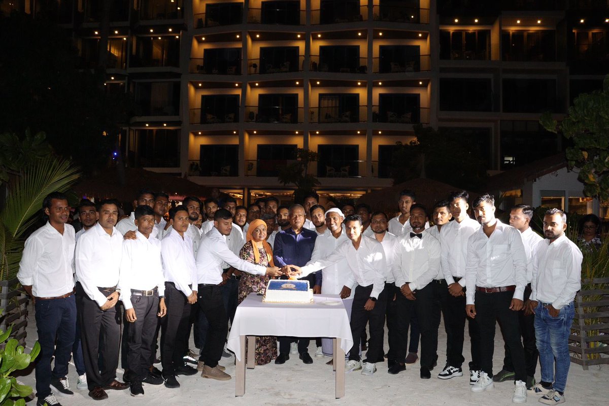 Abdulla Nasheed tweet media