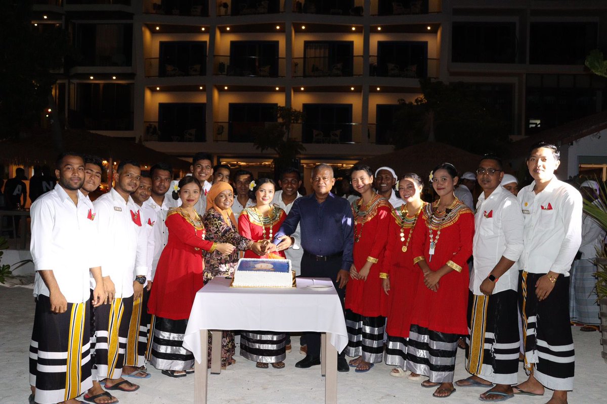 Abdulla Nasheed tweet media