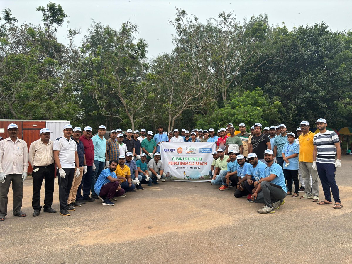 SATTVIC_SOUL's tweet photo. Drive No-664
Plogging at Neheru Bangala Beach,Paradeep 

 Team @SATTVIC_SOUL in association with members of @pplindialtd organized a cleanliness  drive &amp; collected plastic wastes of approx.100kgs trash 🗑️ from the shore line &amp; disposed them safely. 
@ForestDeptt https://t.co/cJL1mgpQQ2