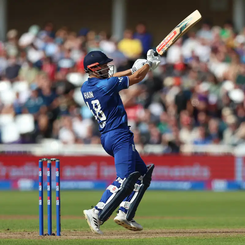 joesuffy's tweet photo. @WarwickshireCCC I wonder why he chose that shirt number https://t.co/jkOVF5lXEV