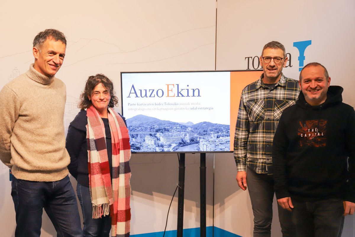 AuzoEkin, parte hartzearen bidez Tolosako auzoak modu integralagoan garatzeko estrategia.

Herria 8 zonatan banatu eta bakoitzerako ekintza plan bat garatuko da; bakoitzak bere aurrekontua izango du, eta auzotarrek lehenetsi ahal izango dituzte proiektuak.
udala.tolosa.eus/eu/berriak/kom…