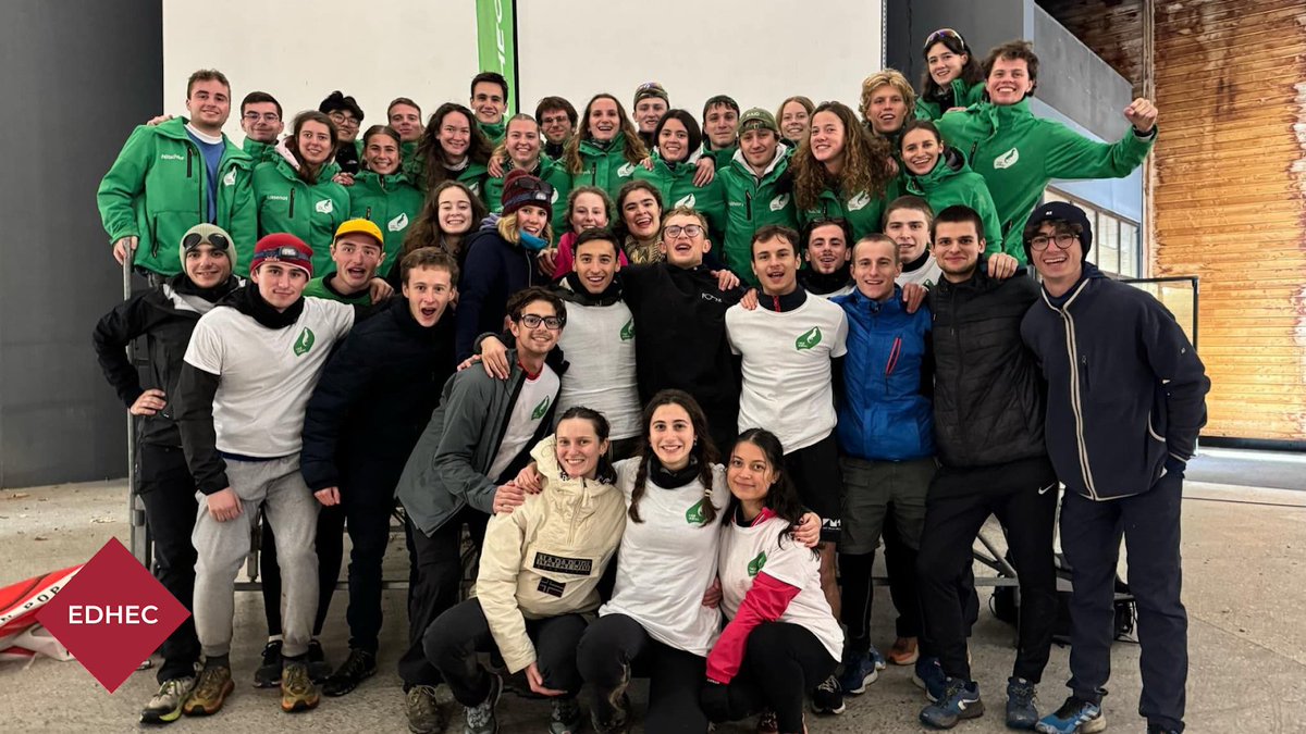 EDHEC_BSchool's tweet photo. 10ème #Trail du Soleil Levens : 1 100 coureurs, 5 parcours et des souvenirs inoubliables ! Merci à tous et rendez-vous en 2025 ! 🏃♀️⛰️ #TrailDuSoleil #RaidEDHEC https://t.co/6lEmpNOX9w https://t.co/cLVKDd7iFK