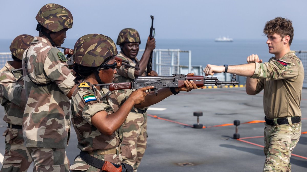 Lt Gen Nick Perry (@pjhq_cjo) on Twitter photo 47 Commando on <a href="/RFALymeBay/">RFA LYME BAY</a> recently conducted training with our West African partner nations π¬ππ³π¬πΈπ³πΈπ±
<a href="/47CdoRM/">47 Commando (Raiding Group) Royal Marines</a> specialise in maritime assault, raiding and small boat operations and have put this to the test, working with partners to strengthen maritime securityπͺ 47 Commando on <a href="/RFALymeBay/">RFA LYME BAY</a> recently conducted training with our West African partner nations π¬ππ³π¬πΈπ³πΈπ±
<a href="/47CdoRM/">47 Commando (Raiding Group) Royal Marines</a> specialise in maritime assault, raiding and small boat operations and have put this to the test, working with partners to strengthen maritime securityπͺ