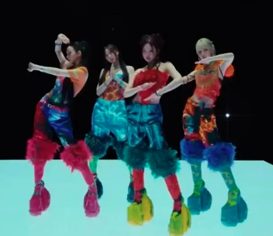 AboutMusicYT's tweet photo. NME has named the best kpop songs of 2024:

1. aepsa - Supernova
2. Rosé, Bruno Mars - APT.
3. ILLIT - Magnetic
4. Kiss of Life - Sticky
5. Red Velvet - Cosmic
6. fromis_9 - Supersonic
7. RIIZE - Impossible
8. TripleS - Girls Never Die
9. LE SSERAFIM - 1-800-hot-n-fun
10. Kep1er - Shooting Star

11. Rescene - Love Attack
12. Yves - Loop
13. EXO Baekhyun - Pineapple Slice
14. NewJeans - How Sweet
15. ARTMS - Virtual Angel
16. STAYC - GPT
17. IU - Love Wins All
18. Kiss of Life - Igloo
19. ATEEZ - Work
20. Yena - Nemonemo