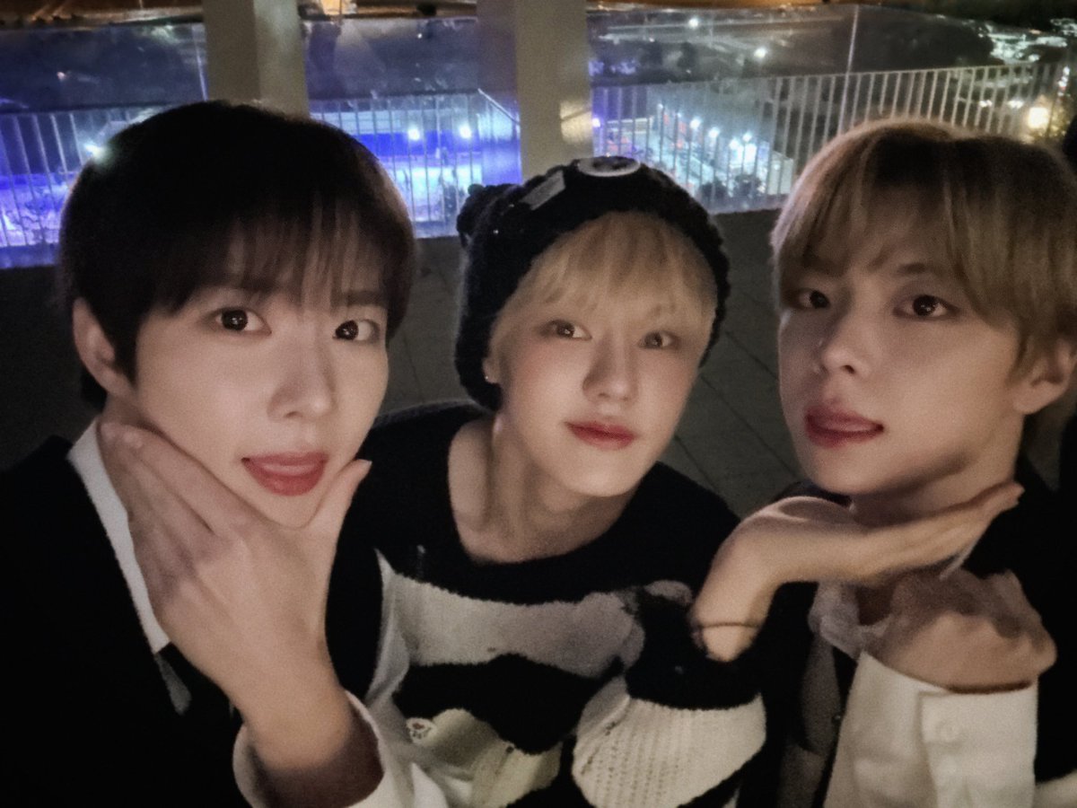 NINE_i_Firstone's tweet photo. [#제원]

😻😻😻

#NINEi #나인아이 #JEWON https://t.co/1gjyxROc7l